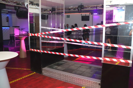 A nightclub called Totem in Tarragona, with its dance floor sealed off, on June 13 (by Eloi Tost)